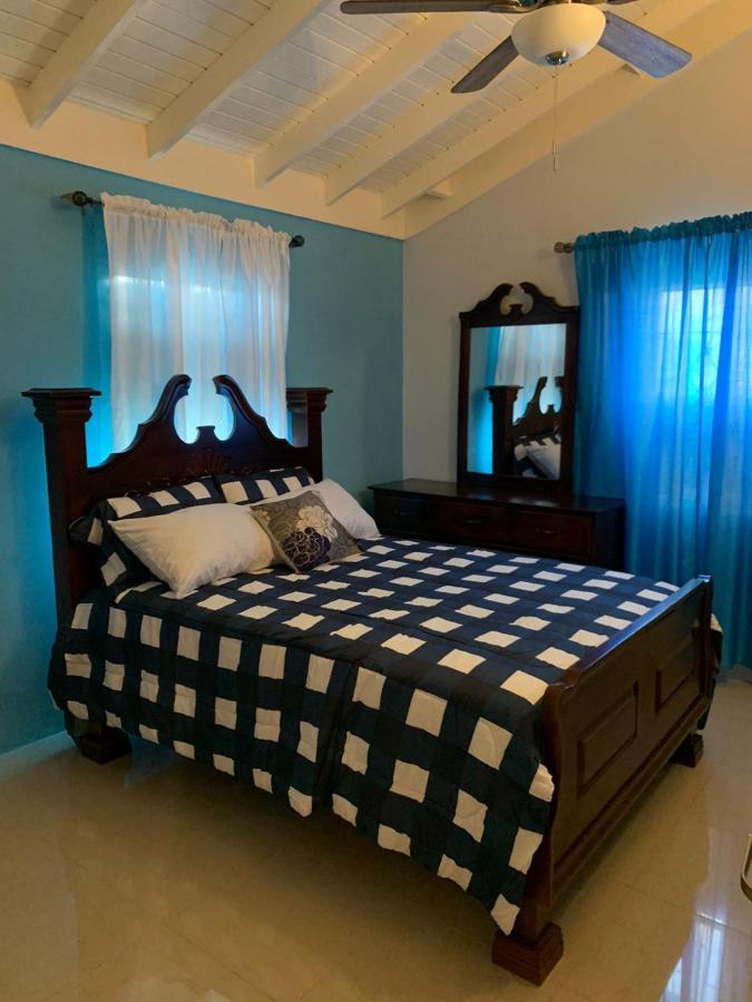 Paradise Villa Sleep 6 Private Pool Ocho Rios Exteriör bild