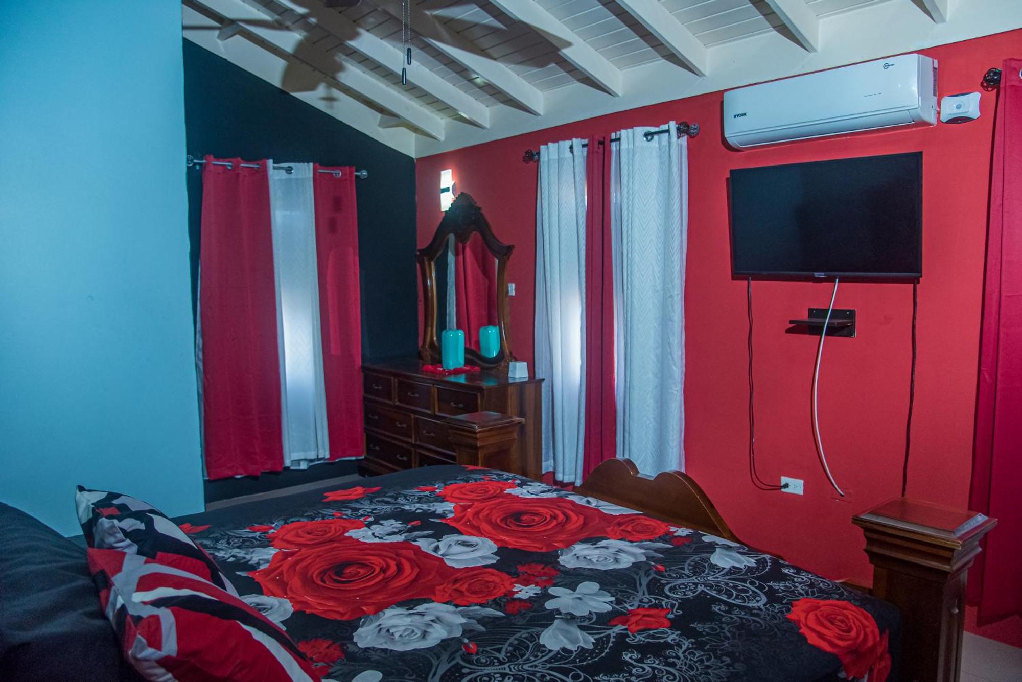 Paradise Villa Sleep 6 Private Pool Ocho Rios Exteriör bild